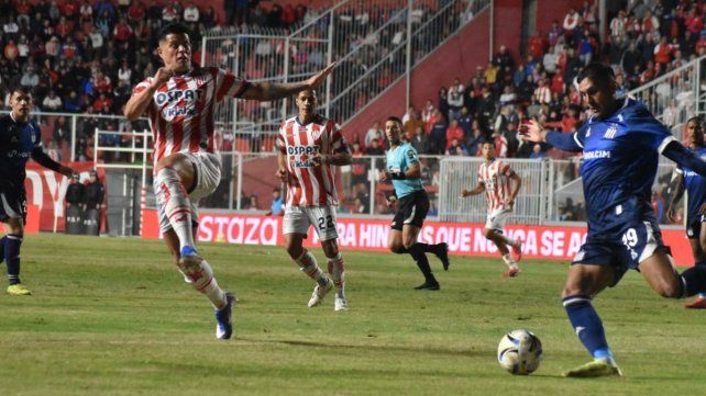 El minuto a minuto de Unión, que busca su clasificación ante Talleres