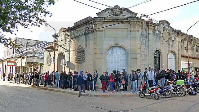 Una multitud palpita el TC junto a Diario UNO