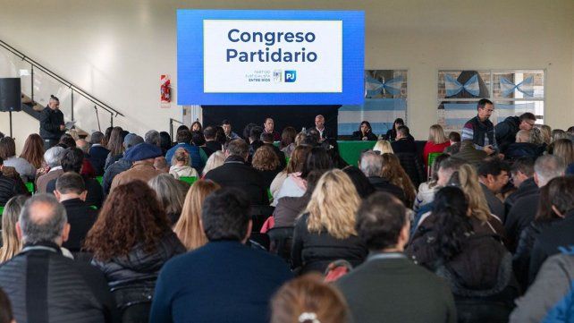 El Congreso dejó un mensaje a legisladores que accedieron a sus bancas por listas del Partido Justicialista para que voten contra la reforma previsional