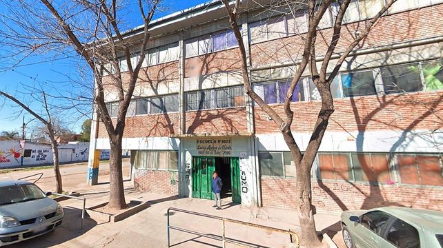 Momentáneamente suspendieron las clases en el establecimiento