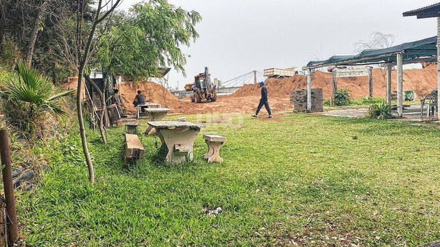 Usurpación de tierras en Club Náutico Los Tobas
