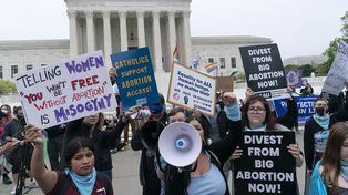 En un fallo histórico, la Corte de EEUU terminó con el derecho al aborto
