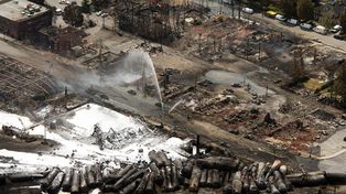 Cinco los muertos por la explosión de un tren en Canadá