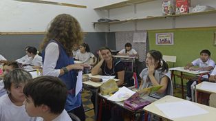 Los docentes votarán si aceptan o no la nueva propuesta, de 46 por ciento de aumento.