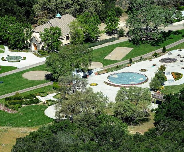 Venden el mítico rancho de Michael Jackson por 30 millones de dólares