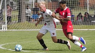 El Rojinegro no pudo con Hurcán y sigue sin poder ganar en condición de local.