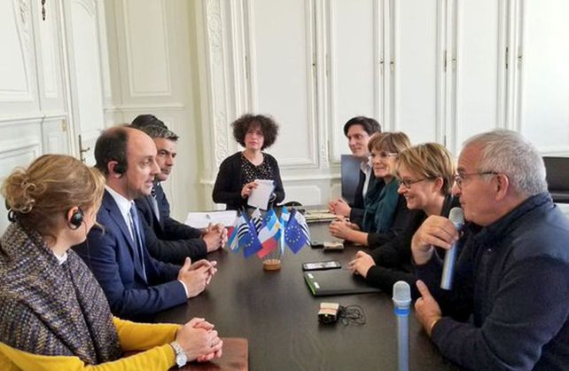 El intendente José Corral junto a su par de Rennes