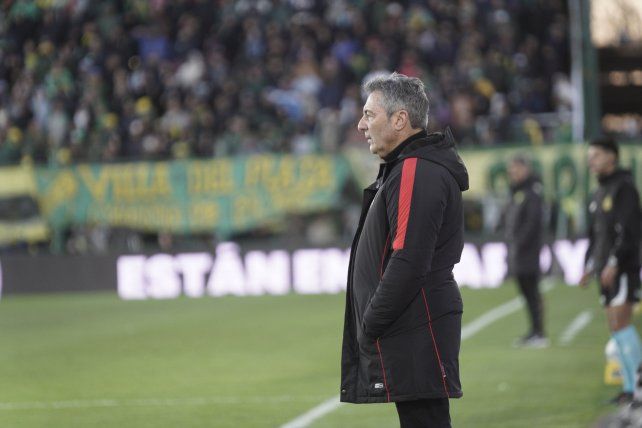 Frank Kudelka no puso excusas tras la derrota de Newells.