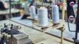 La industria textil utiliza sólo el 37% de su capacidad instalada y ya perdió unos 14.000 puestos de trabajo desde 2024, según la fundación Protejer La industria textil utiliza sólo el 37% de su capacidad instalada y ya perdió unos 14.000 puestos de trabajo desde 2024, según la fundación Protejer