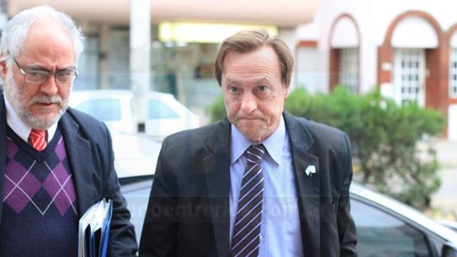 Tras ser indagados quedaron presos un concejal paranaense y una funcionaria municipal