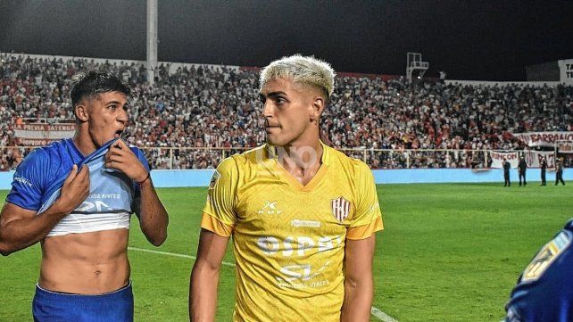 El arquero de Unión Santiago Mele está en la mira de Peñarol.