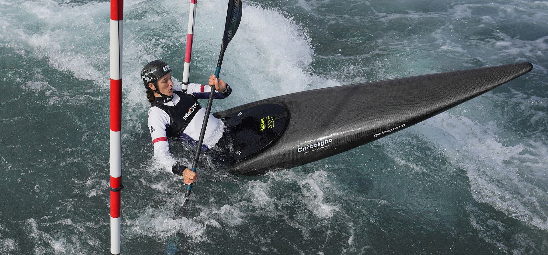 La británica Mallory Franklin rema en kayak en el Lee Valley Whitewater Centre en Londres, el miércoles 24 de abril de 2024. Los mejores atletas de piragüismo de slalom de Gran Bretaña se embarcarán en la temporada internacional de 2024 que culminará con los Juegos Olímpicos en julio. (Foto AP/Kirsty Wigglesworth) La británica Mallory Franklin rema en kayak en el Lee Valley Whitewater Centre en Londres, el miércoles 24 de abril de 2024. Los mejores atletas de piragüismo de slalom de Gran Bretaña se embarcarán en la temporada internacional de 2024 que culminará con los Juegos Olímpicos en julio. (Foto AP/Kirsty Wigglesworth)