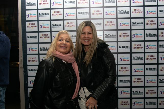 Beatriz Castellani y Natalia Avalos