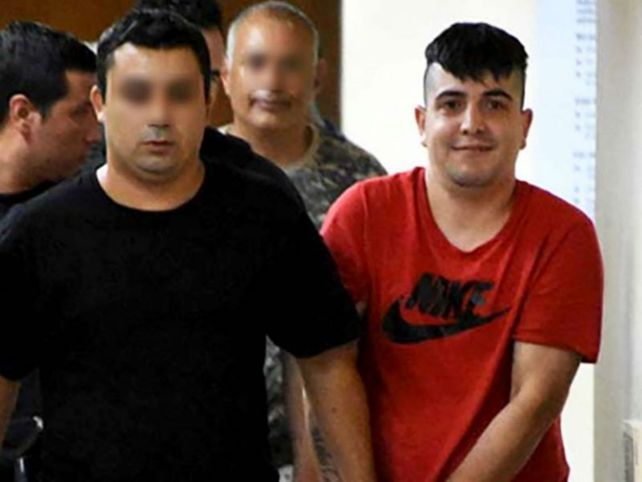 Andy Caminos rumbo a una audiencia en Tribunales. Aceptó condenas por numerosos delitos.