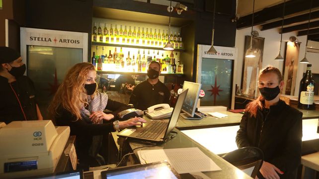 Fotos: las mesas y la gastronomía recibieron a sus clientes