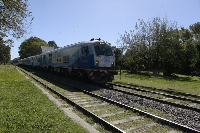 Massa participará del viaje protocolar de prueba del tren Rosario-Cañada de Gómez