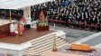 El Papa Francisco despidió a Benedicto XVI