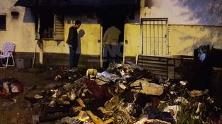 Temen el derrumbe de una vivienda