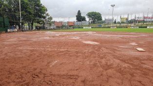 El Estadio de la APS afectado por la lluvia.