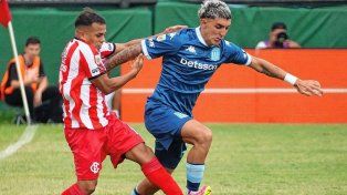 Racing inició la temporada con una victoria