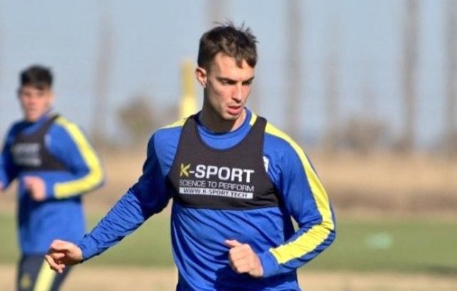 Juan Cruz Komar jugó los dos últimos partidos en Central y tendrá una nueva chance, ahora contra River.