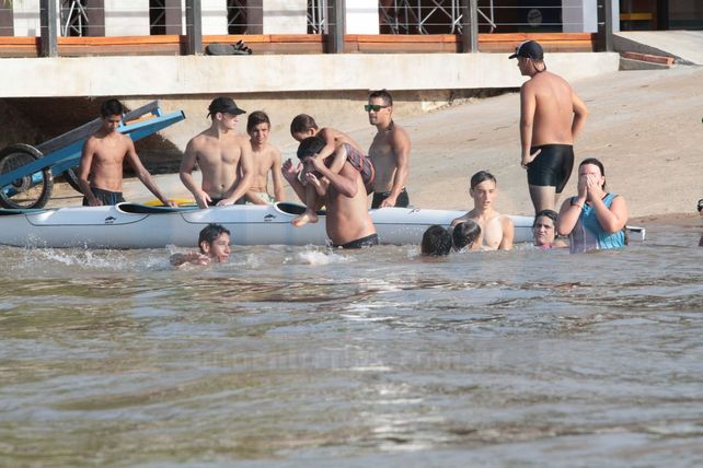 Ola de calor: Los paranaeneses buscaron el alivio del agua