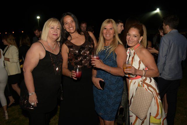 Marcela López, Natalia Nocera, Susana Viñuales y Erika Medorano
