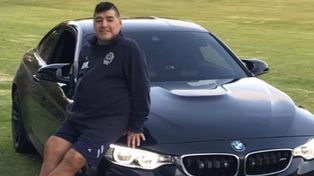 En diciembre subastarán dos autos, una casa y otros bienes de Diego Maradona