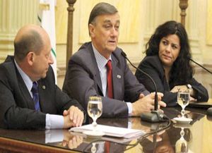 Santa Fe evita una sanci&oacute;n internacional por la condena arbitraria de un alba&ntilde;il