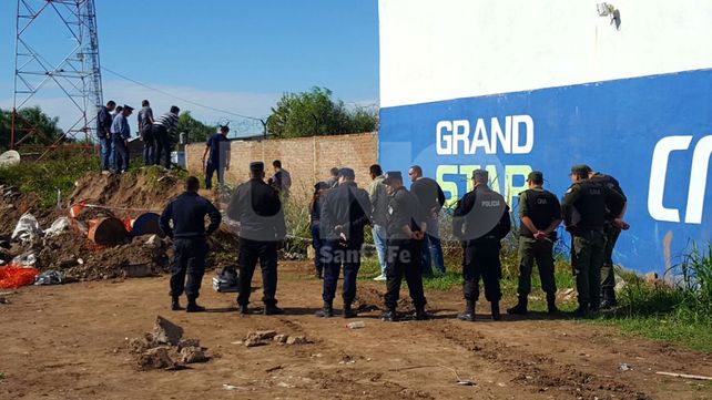 Encontraron un cadáver en un descampado en el norte de la ciudad de Santa Fe