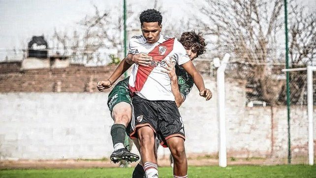 El nigeriano de madre entrerriana que ilusiona a River Plate.