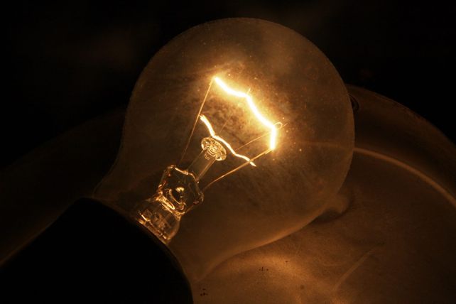 01112009 Consumo electricidad foco incandescente