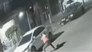 Tiroteo en Budge: un policía de la Ciudad abatió un motochorro que intentó asaltarlo. (Foto: captura de video)