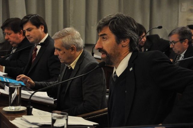 Dichos del senador Giano (PJ) luego fueron retrucados por su par Ferrarri (Cambiemos)