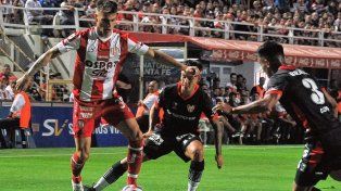 Unión quiere levantar cabeza en su visita a Barracas Central para llegar fortalecido al Clásico Santafesino