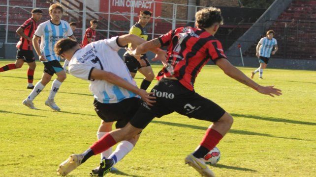Patronato ganó ocho de sus nueve partidos e igualó el restante.
