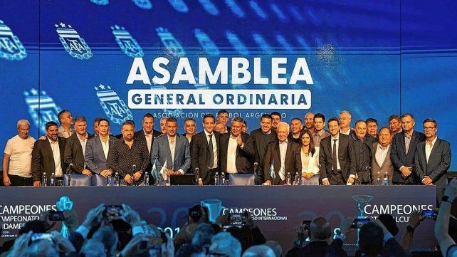 La AFA definió el formato de la Primera División para 2025.