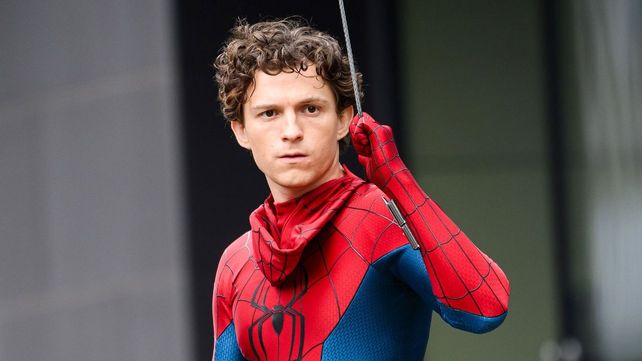 El actor Tom Holland tuvo que ser trasladado a un hospital luego de sufrir un accidente en el rodaje de la cuarta Spider-Man
