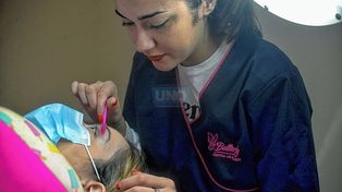 Crece la demanda de estética de pestañas