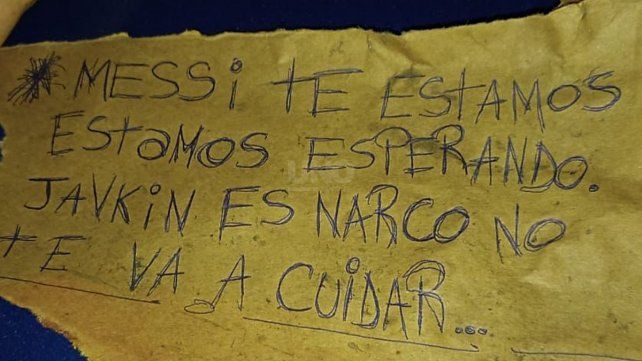 Rosario: 14 disparos contra el frente del supermercado de la familia de Antonela Roccuzzo y un mensaje para Messi