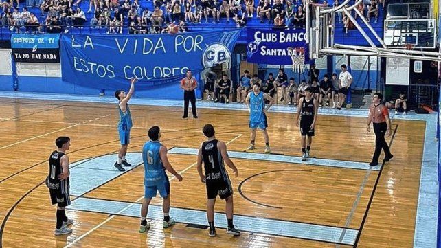 Banco se llevó la primera final del Oficial U21 ante República del Oeste