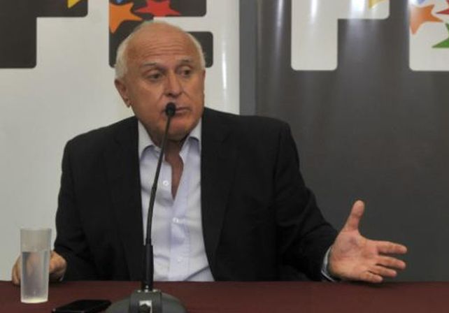 Nuestra idea es empezar las clases el lunes y que no nos interfieran los problemas nacionales