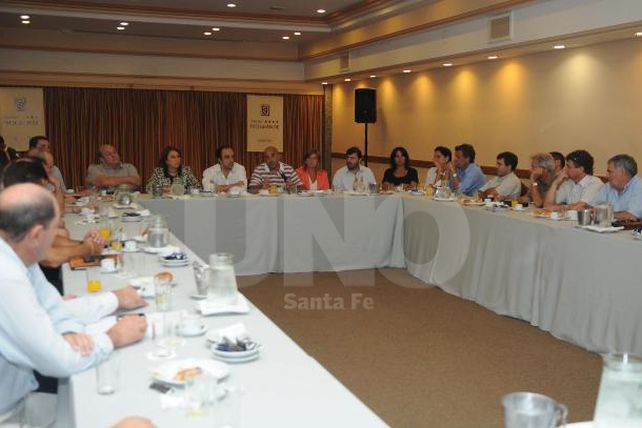 Municipios y Comunas pagarán el bono si se levanta el paro anunciado