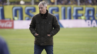 Ariel Holan hizo un análisis del partido y también habló del mercado de pases de Central.