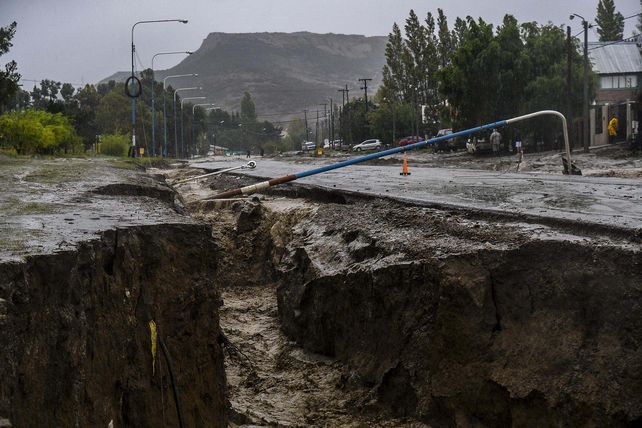 Comenzó el rescate de pobladores rurales en Comodoro Rivadavia
