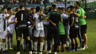 Camioneros aplastó a Defensores de Formosa y jugará la final por el ascenso al Federal A