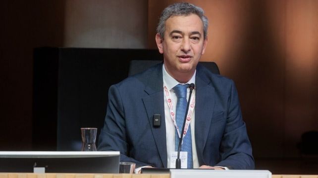 Pablo Javkin estará tres días en Nueva York junto con otros 40 alcaldes del mundo en un programa de formación en liderazgo.
