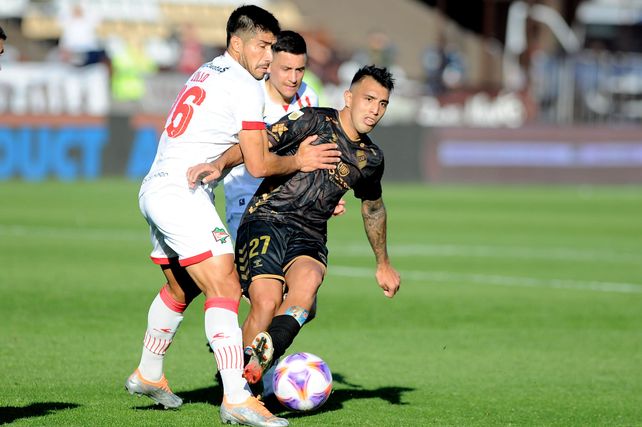 Platense y Estudiantes no se sacaron ventajas en Vicente López