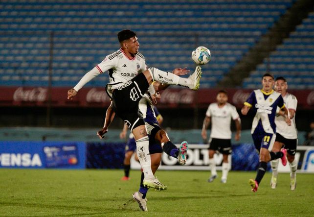 Colo Colo fue más eficaz que Central y se llevó el triunfo por penales