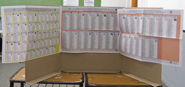 La boleta de precandidatos al Palacio Vasallo fue kilométrica.